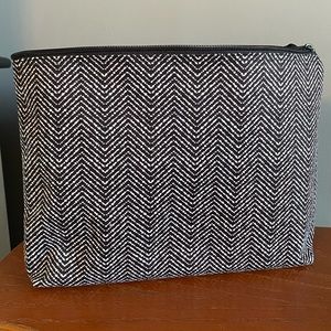 Thirty-one Zipper Pouch